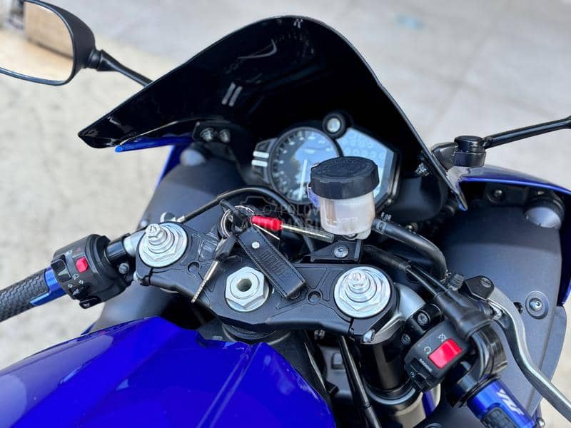 Yamaha Yamaha r1 big bang