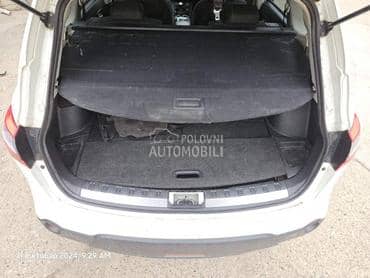 Roletna gepeka za Nissan Qashqai + 2