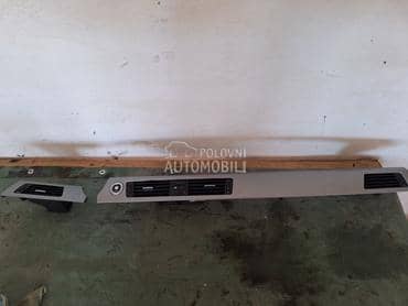 Maska instrument table E90 za BMW Serija 3 od 2005. do 2012. god.