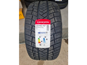 Vredestein 285/40 R21 Zimska