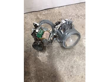 projektori fara za Volkswagen Golf 5