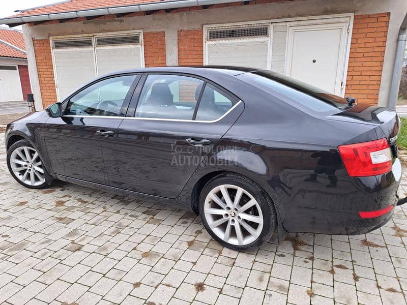 Škoda Octavia 1.6TDI O D L I C A N