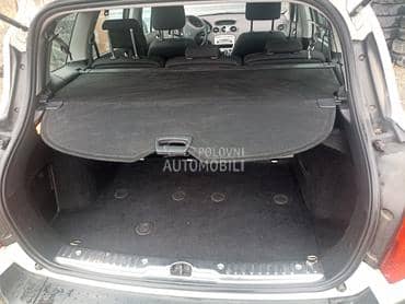 Roletna gepeka za Peugeot 308