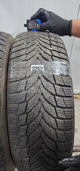 Nexen 225/60 R18 Zimska