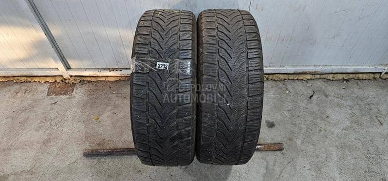 Lassa 215/60 R17 Zimska