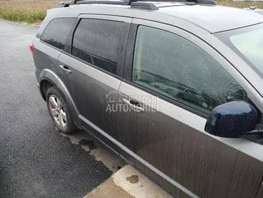 karoserija za Fiat Freemont od 2008. do 2015. god.