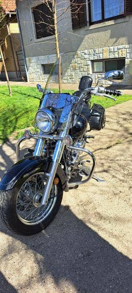 Yamaha XVS650 classic
