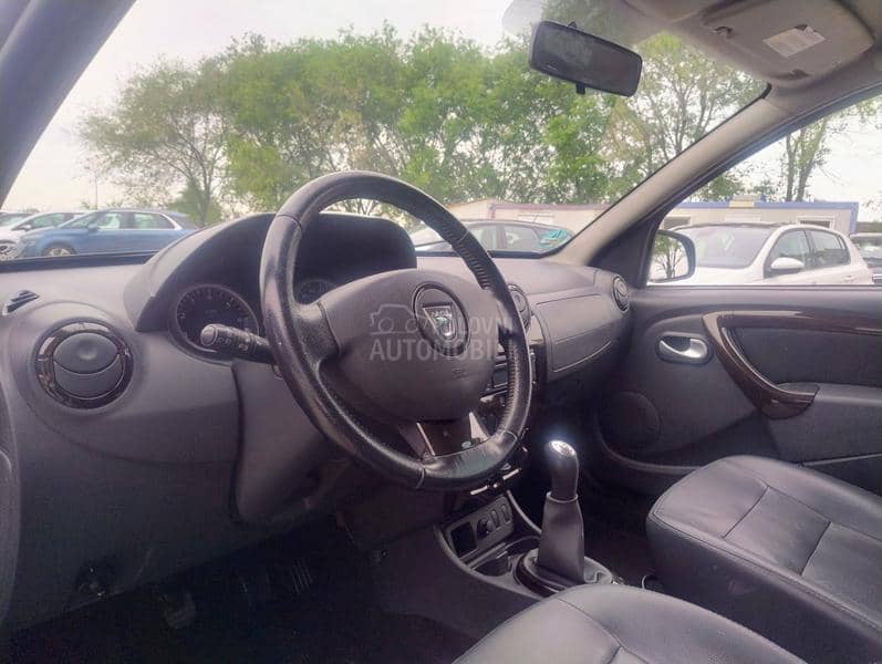 Dacia Duster 1.6
