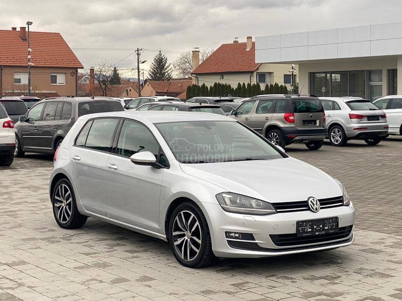 Volkswagen Golf 7 1.4TSI LED CH