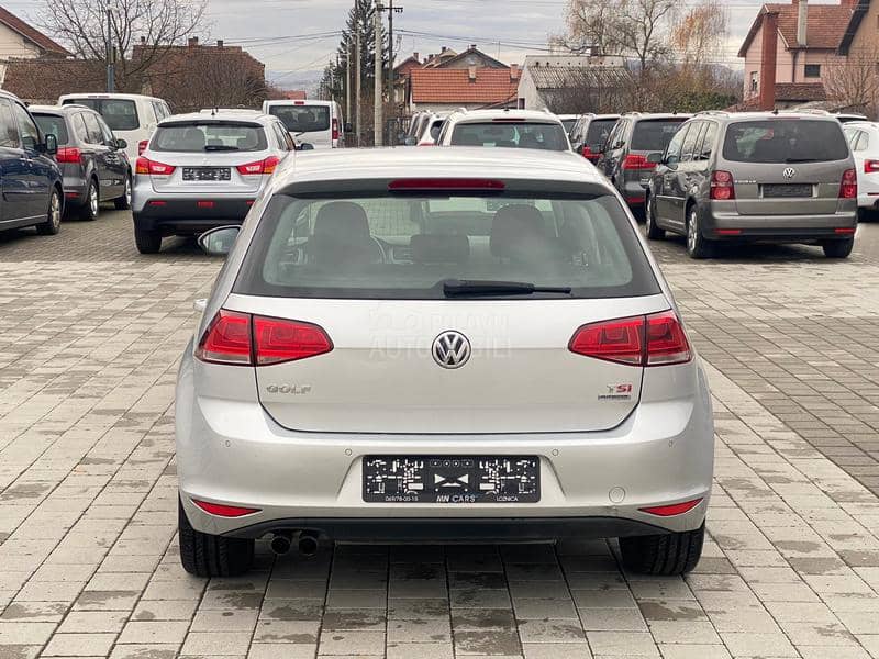 Volkswagen Golf 7 1.4TSI LED CH