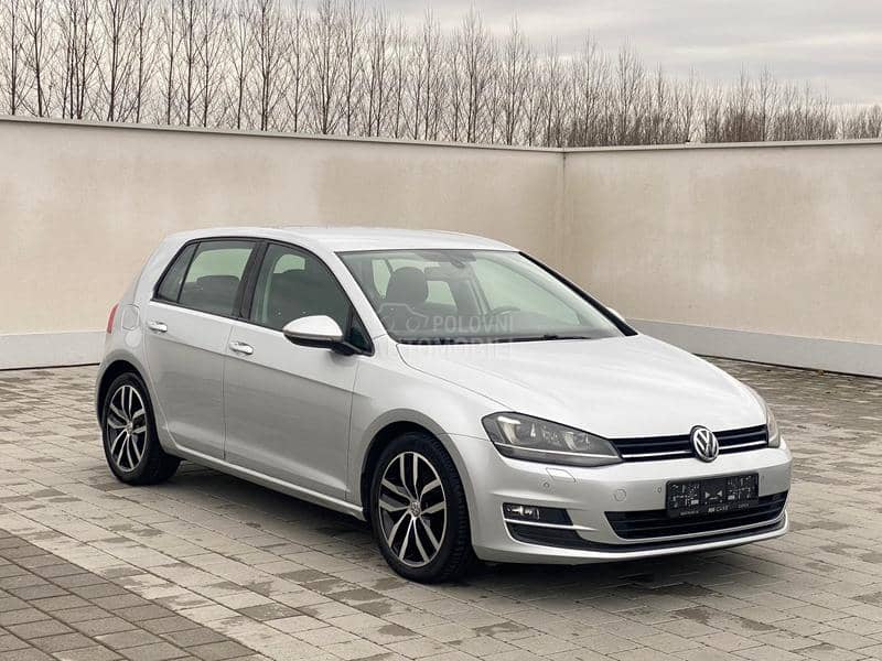 Volkswagen Golf 7 1.4TSI LED CH