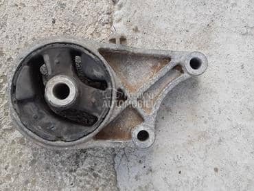 Prednji drzac motora 1.9cdti za Opel Vectra C od 2004. do 2009. god.