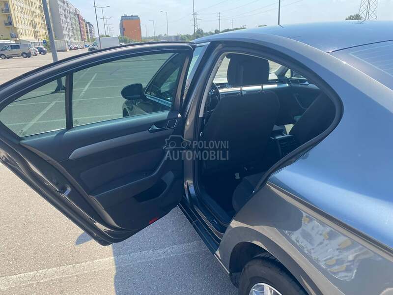 Volkswagen Passat B8 2.0 DSG