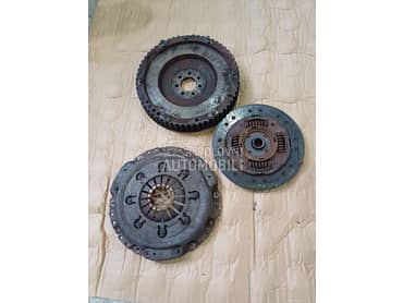 Set kvačila 1.9DCi Traffic