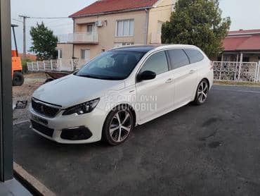 komplet automobili u delovima za Peugeot 308 od 2015. do 2020. god.