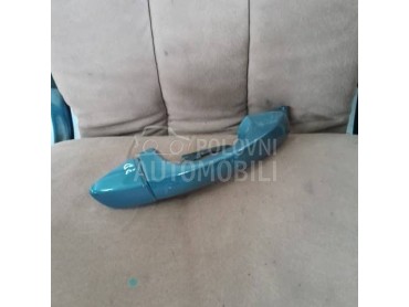 Kvaka na desnim vratima za Audi Q3