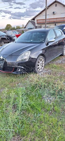 Delovi za Alfa Romeo Giulietta 2010. god.