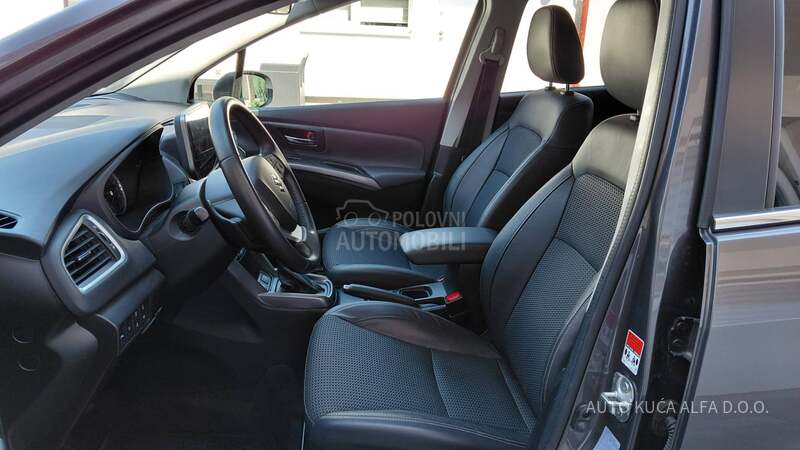 Suzuki SX4 S-Cross HYBRID