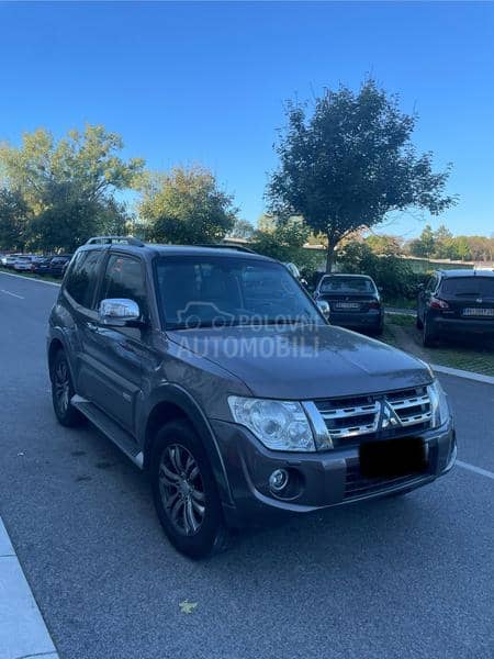 Mitsubishi Pajero 3.2 DI-D Edition 30