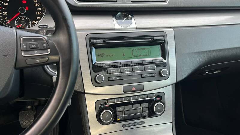Volkswagen Passat B7 1.6TDI BLUEMOTION