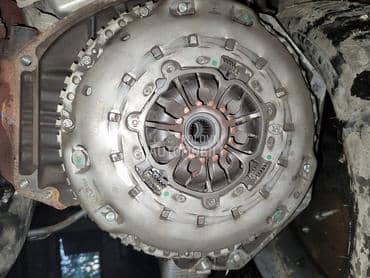 Plivajuci zamajac nisan 1.6dci za Nissan Juke, Qashqai, Qashqai + 2 ... od 2009. do 2018. god.