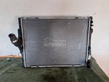 Hladnjak vode za benzincaE90 za BMW Serija 3 od 2005. do 2012. god.