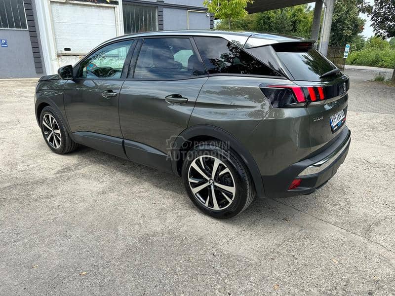 Peugeot 3008 1.5BlueHDI Active AT