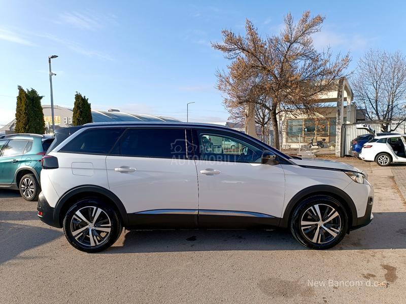 Peugeot 5008 1.5BlueHDI Allure