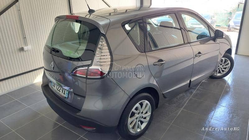 Renault Scenic 1.5 DCI