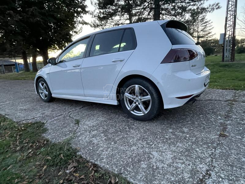 Volkswagen Golf 7 R Line