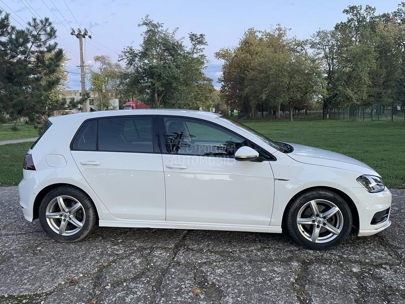 Volkswagen Golf 7 R Line