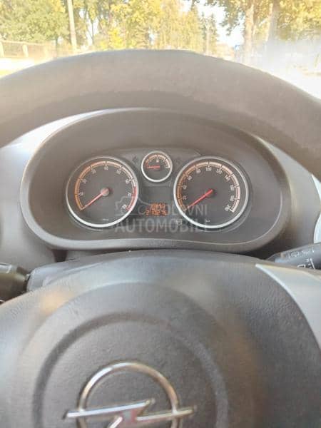 Opel Corsa D 