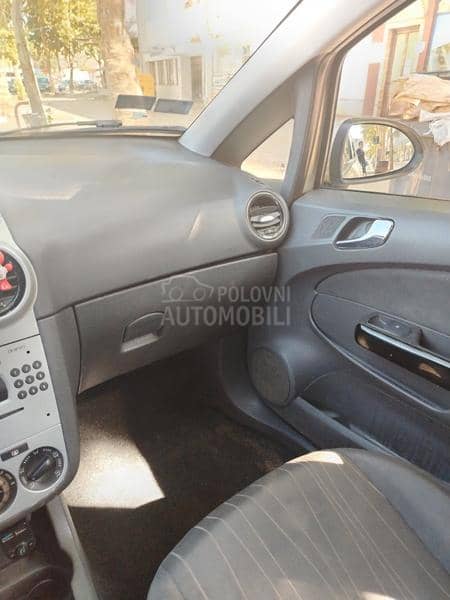 Opel Corsa D 