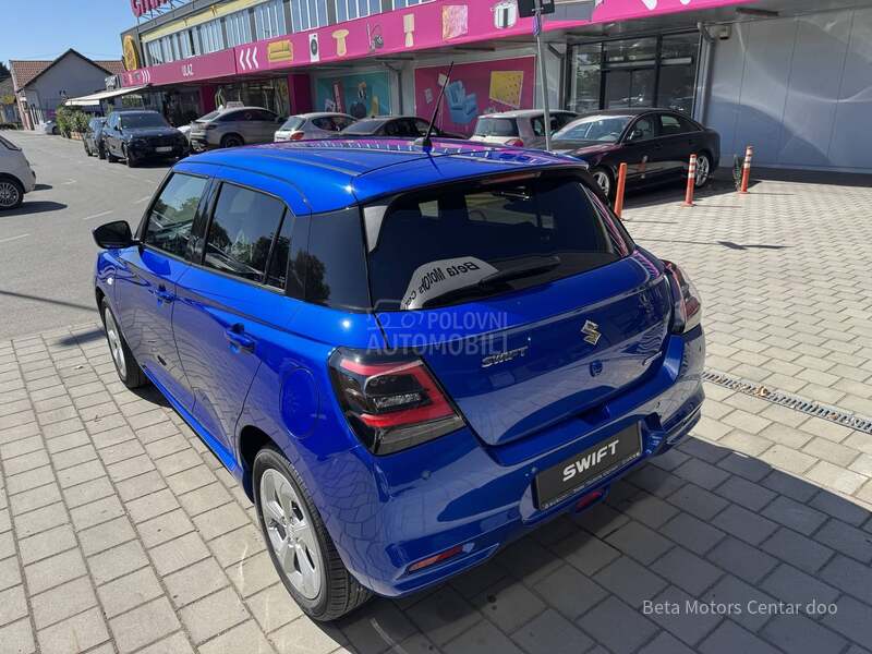 Suzuki Swift PREMIUM 2WD MT