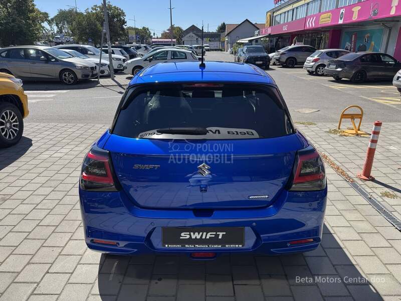 Suzuki Swift PREMIUM 2WD MT