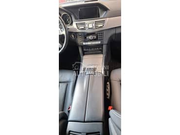 Centralna - središnja konzola za Mercedes Benz E 200, E 220, E 230 ... od 2013. do 2016. god.