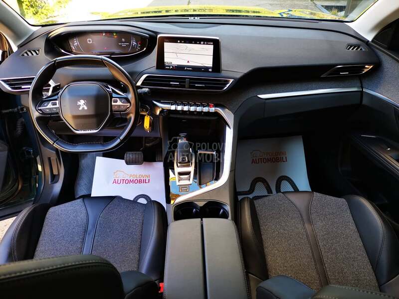 Peugeot 5008 1.5BlueHDi Allure 7S