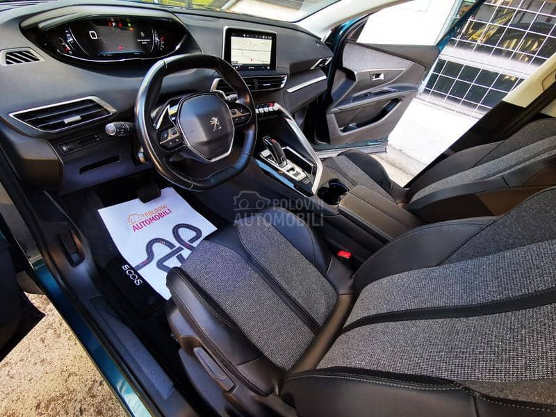 Peugeot 5008 1.5BlueHDi Allure 7S