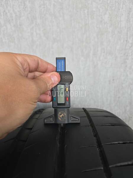 Michelin 325/35 R23 Zimska