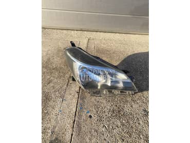 Desni Far Halogen za Toyota Yaris od 2014. do 2017. god.