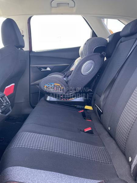 Peugeot 3008 1.6 BlueHDI