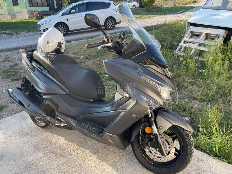 Kymco X town 300i 2017 NOV
