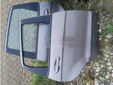 vrata zadnja desna W169 za Mercedes Benz A Klasa
