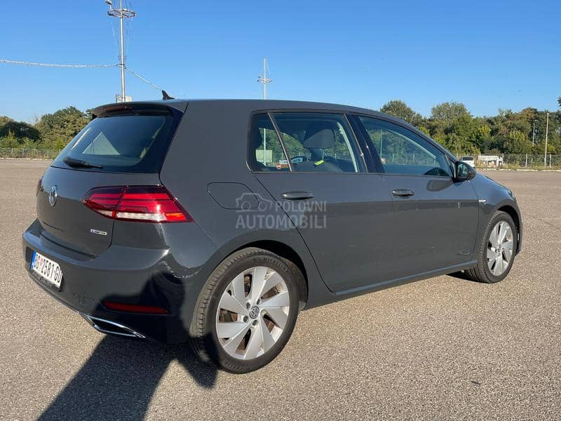 Volkswagen Golf 7 1.4 TGI Highline