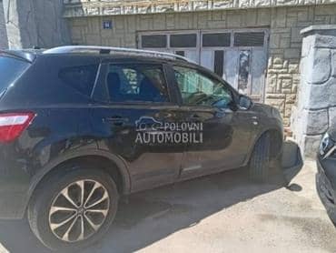 Guma oko prozora za Nissan Qashqai, Qashqai + 2 od 2007. do 2021. god.