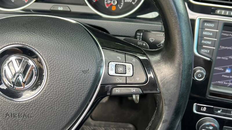 Volkswagen Golf 7 2.0TDI DSG PANO FUL