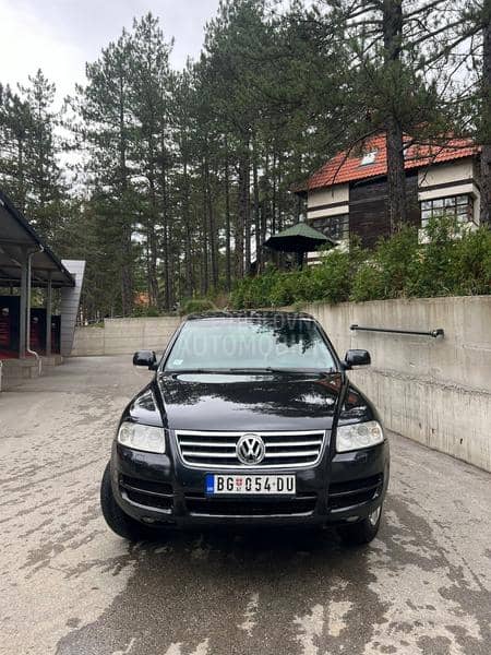 Volkswagen Touareg 