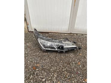 Desni Far za Toyota Corolla od 2016. do 2019. god.