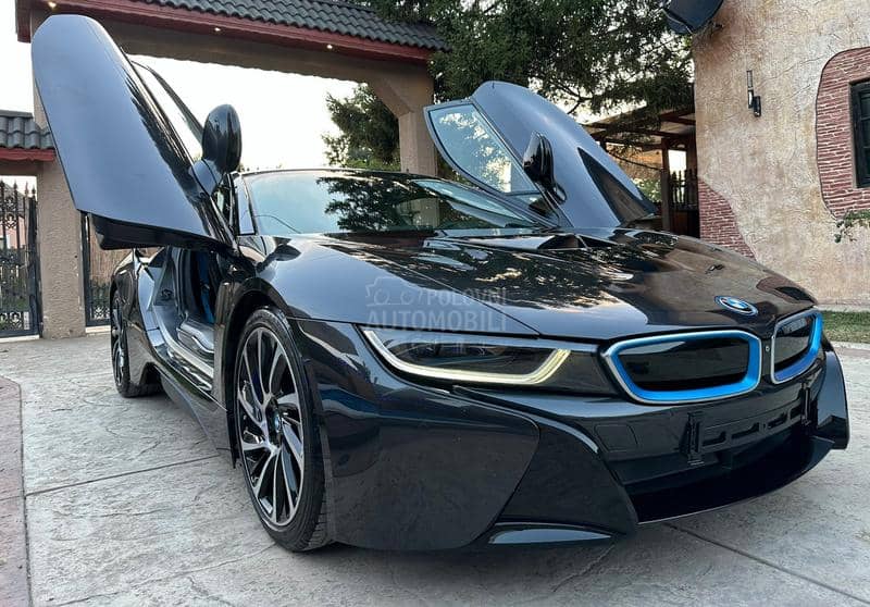 BMW i8 