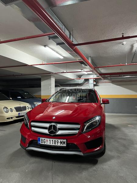 Mercedes Benz GLA 200 AMG